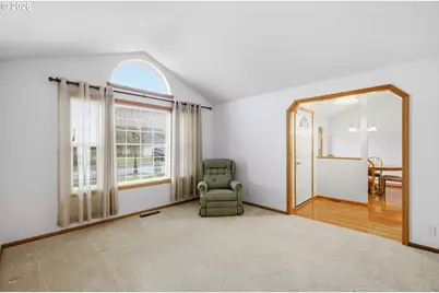 2337 Loch Dr, Springfield, OR 97477 - Photo 17