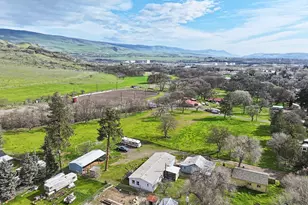 1043 Irvine St, The Dalles, OR 97058 - Photo 39