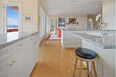 8703 SE Porter Cir, Vancouver, WA 98664 - Photo 25