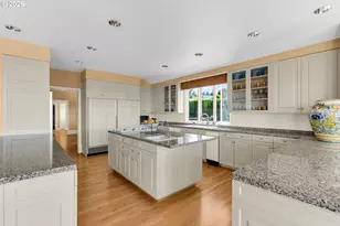 8703 SE Porter Cir, Vancouver, WA 98664 - Photo 15