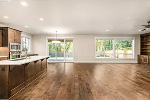 3813 SE Pipers Dr, Hillsboro, OR 97123 - Photo 11