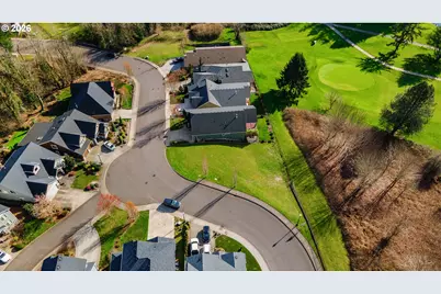 925 Fairway Dr, Washougal, WA 98671 - Photo 3