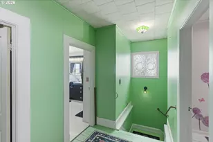 228 S Empire Blvd, Coos Bay, OR 97420 - Photo 29