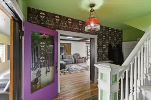 228 S Empire Blvd, Coos Bay, OR 97420 - Photo 3