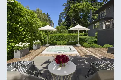 2768 SW Fern St, Portland, OR 97201 - Photo 13