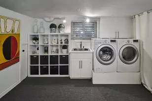 2768 SW Fern St, Portland, OR 97201 - Photo 33