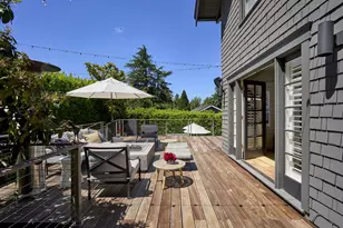 2768 SW Fern St, Portland, OR 97201 - Photo 9