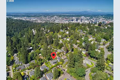 2768 SW Fern St, Portland, OR 97201 - Photo 37