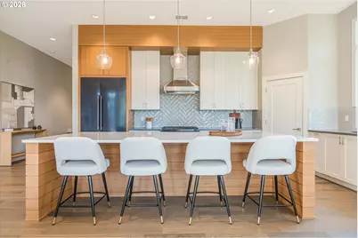 17808 Hillside Way, Lake Oswego, OR 97034 - Photo 9