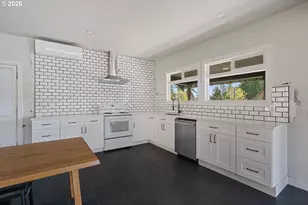 5524 Binns Hill Dr, Hood River, OR 97031 - Photo 15