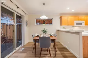 16905 NW Arizona Dr, Beaverton, OR 97006 - Photo 15