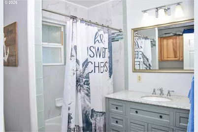 794 N Keene Way Dr, Medford, OR 97504 - Photo 5