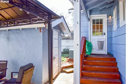 794 N Keene Way Dr, Medford, OR 97504 - Photo 13