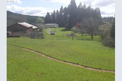 [Address not provided], Oakland, OR 97462 - Photo 5