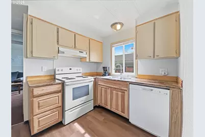 5055 NE Elliott Cir, Corvallis, OR 97330 - Photo 17