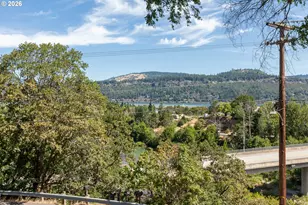 402 Bluff Rd, Hood River, OR 97031 - Photo 39