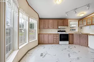 77500 S 6th St, Cottage Grove, OR 97424 - Photo 11