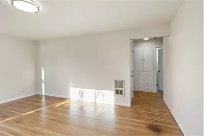 39115 Jasper Lowell Rd, Fall Creek, OR 97438 - Photo 3