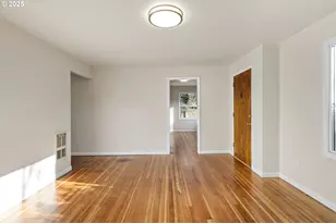 39115 Jasper Lowell Rd, Fall Creek, OR 97438 - Photo 5