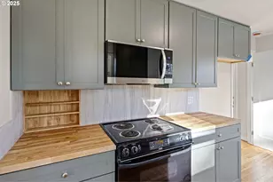 39115 Jasper Lowell Rd, Fall Creek, OR 97438 - Photo 9