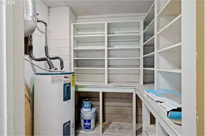 39115 Jasper Lowell Rd, Fall Creek, OR 97438 - Photo 17