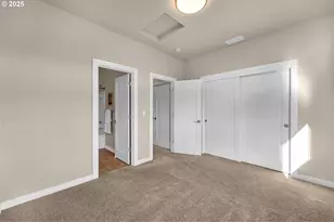 17238 SW Goldcrest Ln, Beaverton, OR 97007 - Photo 37