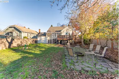 745 NE 16th St, Salem, OR 97301 - Photo 31