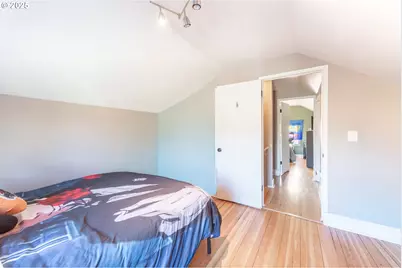 745 NE 16th St, Salem, OR 97301 - Photo 17