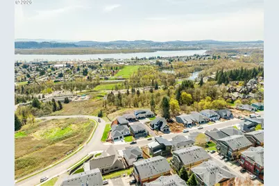 410 W U St, Washougal, WA 98671 - Photo 47