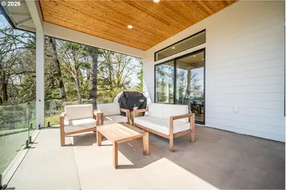 410 W U St, Washougal, WA 98671 - Photo 37