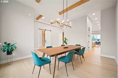 410 W U St, Washougal, WA 98671 - Photo 9