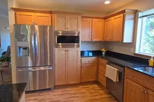 2065 17th St, North Bend, OR 97459 - Photo 21