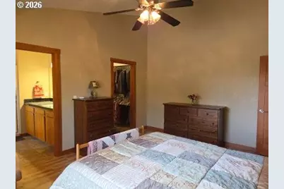 2065 17th St, North Bend, OR 97459 - Photo 25