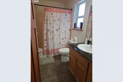 2065 17th St, North Bend, OR 97459 - Photo 35