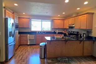 2065 17th St, North Bend, OR 97459 - Photo 19