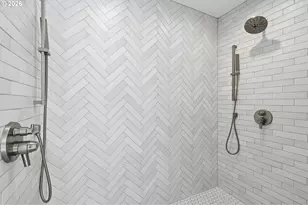 26500 SW Petes Mountain Rd, West Linn, OR 97068 - Photo 23