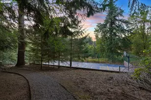 26500 SW Petes Mountain Rd, West Linn, OR 97068 - Photo 45