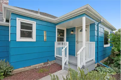 9216 SE Alder St, Portland, OR 97216 - Photo 3