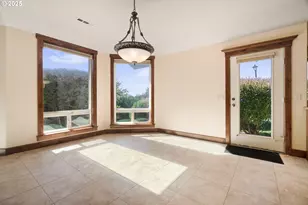 219 Schooner Bay Dr, Brookings, OR 97415 - Photo 11