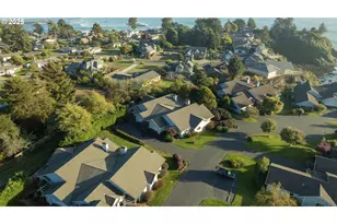 219 Schooner Bay Dr, Brookings, OR 97415 - Photo 47