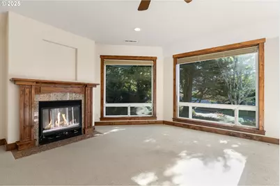 219 Schooner Bay Dr, Brookings, OR 97415 - Photo 9