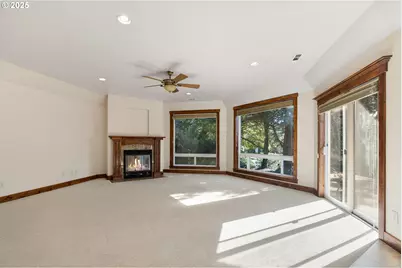 219 Schooner Bay Dr, Brookings, OR 97415 - Photo 7