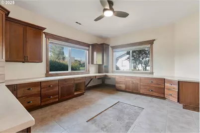 219 Schooner Bay Dr, Brookings, OR 97415 - Photo 33