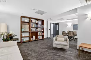 949 NW Overton St, Portland, OR 97209 - Photo 23