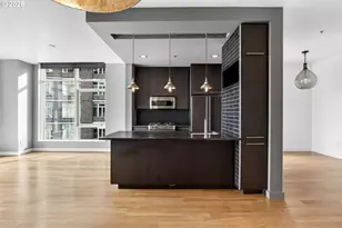 949 NW Overton St, Portland, OR 97209 - Photo 13