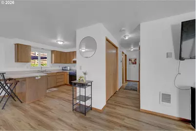 1336 S 7th St, Cottage Grove, OR 97424 - Photo 17