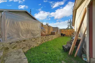 1336 S 7th St, Cottage Grove, OR 97424 - Photo 29