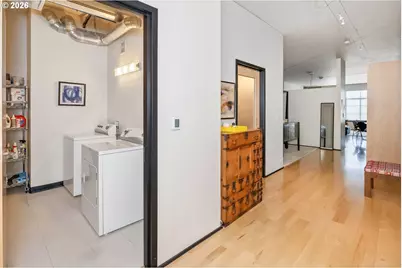 420 NW 11th Ave #720, Portland, OR 97209 - Photo 35
