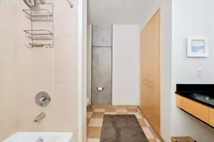 420 NW 11th Ave, Portland, OR 97209 - Photo 31