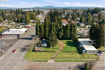 21260 SE Stark St, Gresham, OR 97030 - Photo 5